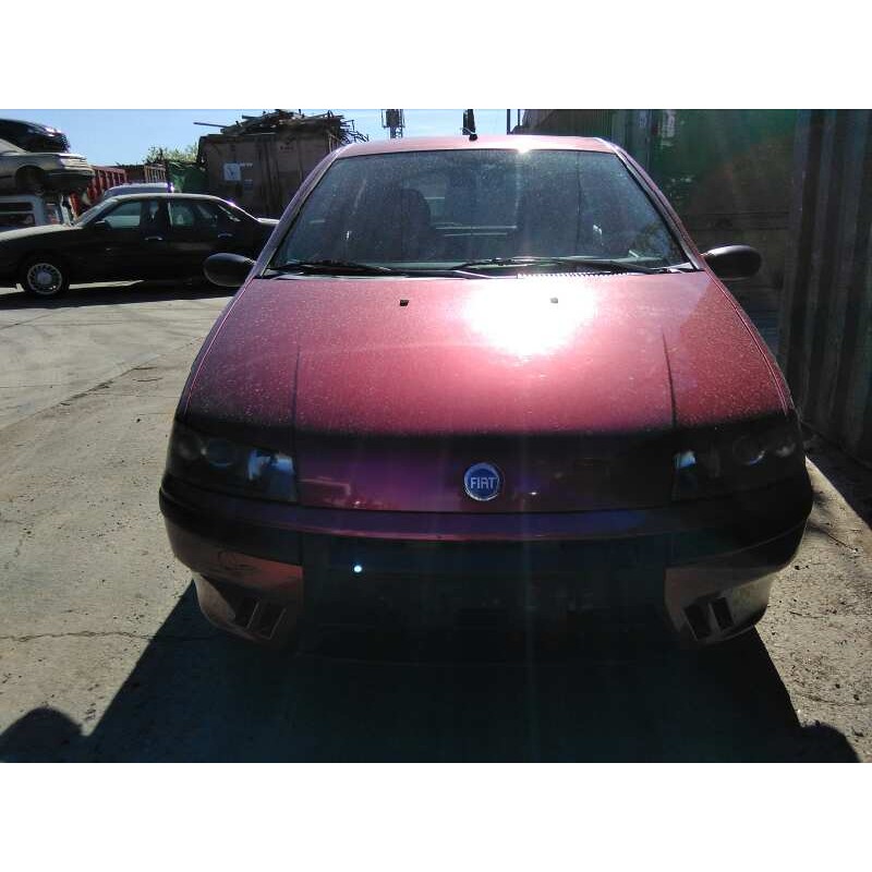 fiat punto berlina (188) del año 2001