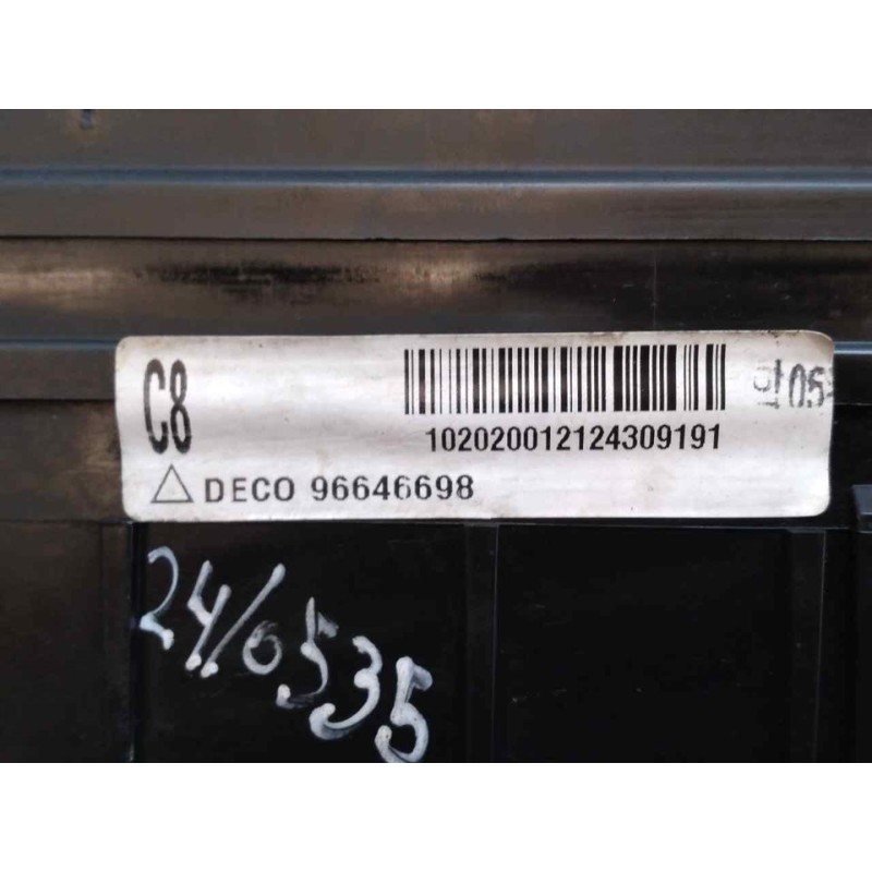 Recambio de caja reles / fusibles para chevrolet epica lt referencia OEM IAM 96646698 - Blanco 2