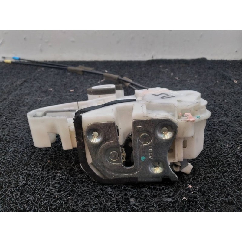 Recambio de cerradura puerta delantera izquierda para mitsubishi space star (a00) motion referencia OEM IAM - Blanco 2