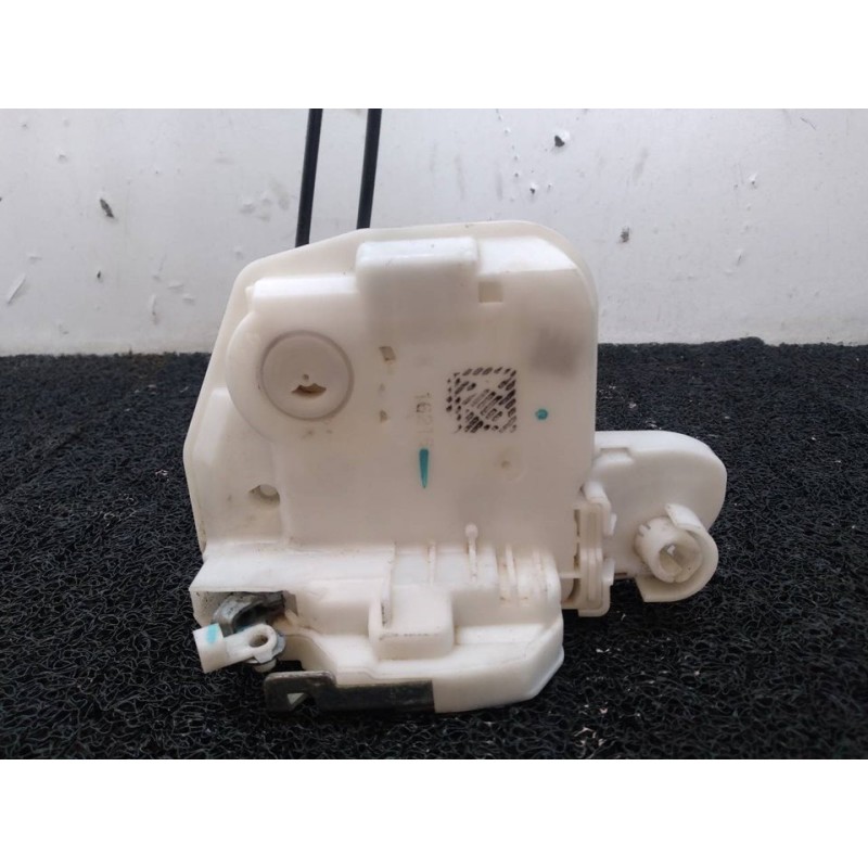 Recambio de cerradura puerta delantera izquierda para mitsubishi space star (a00) motion referencia OEM IAM - Blanco 4