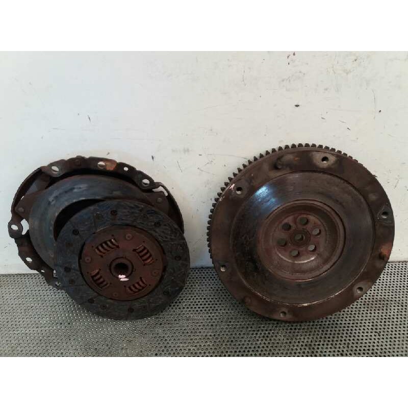 Recambio de kit embrague para daewoo matiz 0.8 cat referencia OEM IAM Y4A8SVHN 90934 VALEO