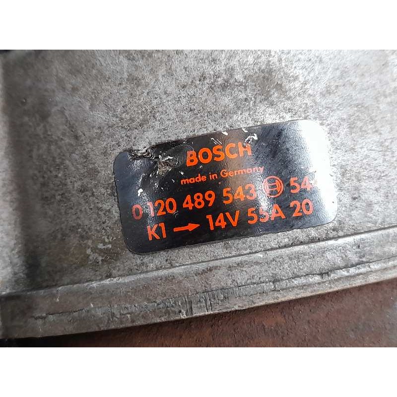 Recambio de alternador para bmw serie 5 (e28) 535i referencia OEM IAM 0120489543 37657 BOSCH 5