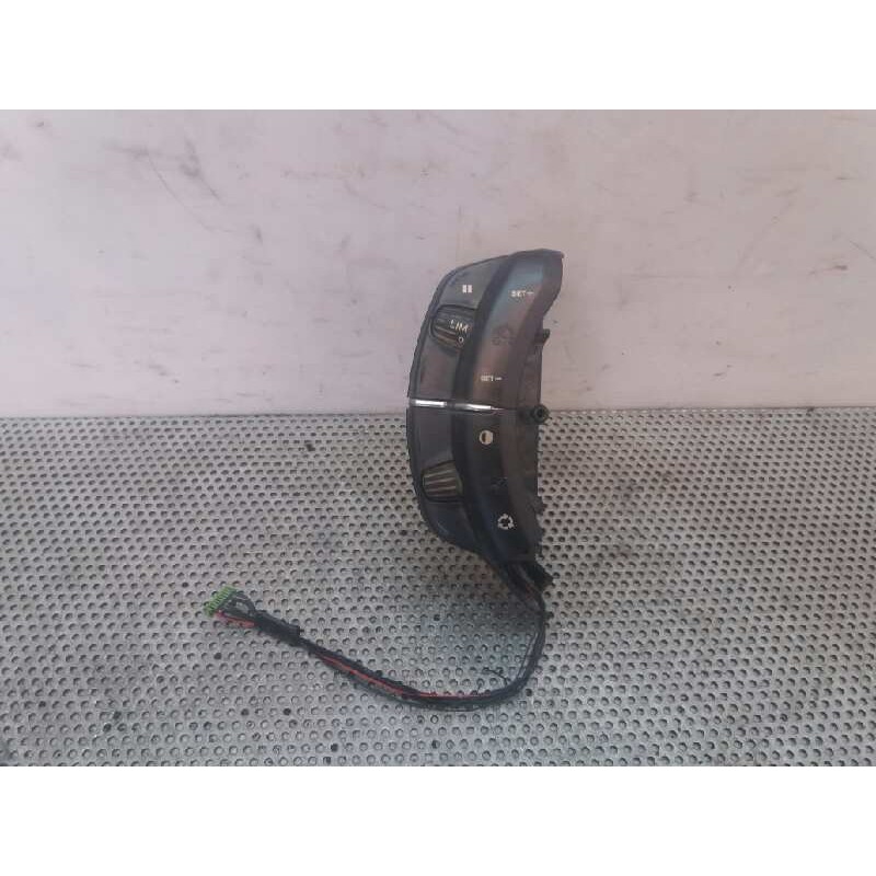 Recambio de mando multifuncion para citroën c4 berlina 1.6 16v hdi fap referencia OEM IAM 17F5  