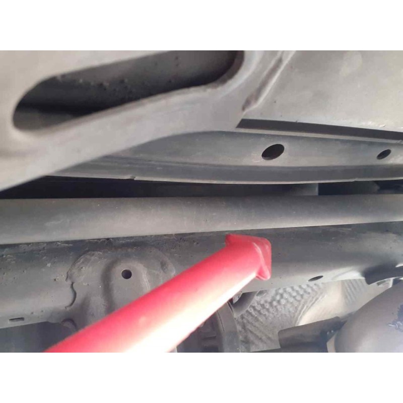 Recambio de barra estabilizadora trasera para toyota auris hybrid active referencia OEM IAM   