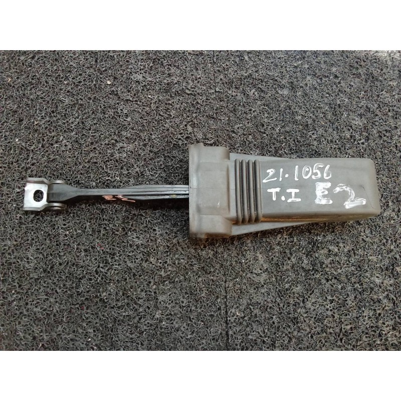 Recambio de retenedor puerta trasera izquierda para audi a5 sportback (f5a) sport referencia OEM IAM 8W8839249  