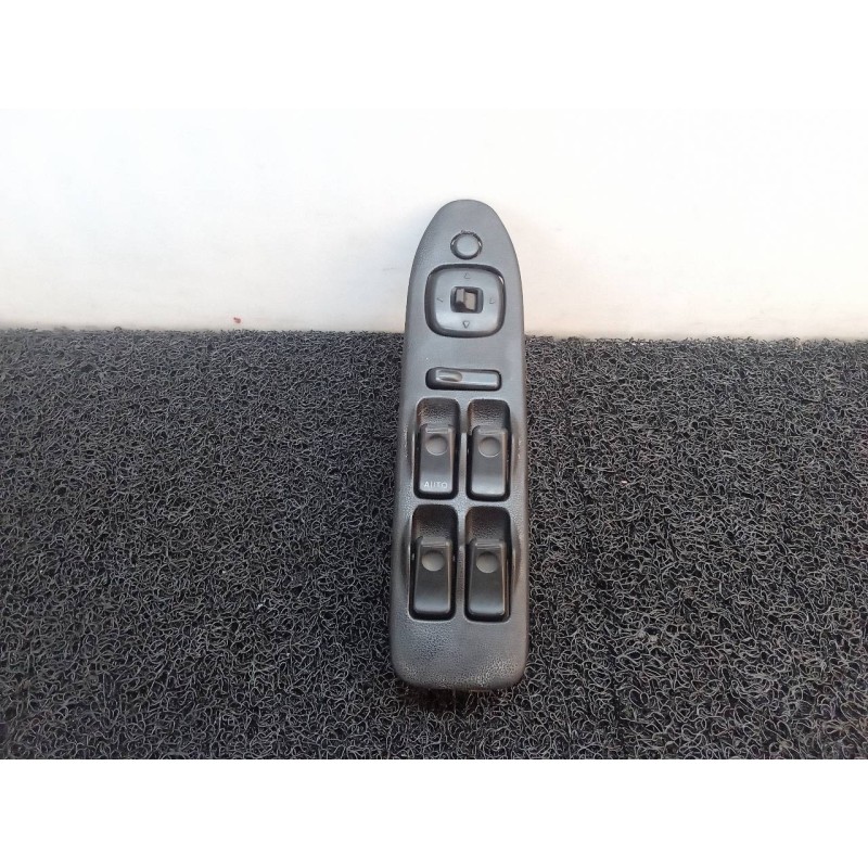 Recambio de mando elevalunas delantero izquierdo para mazda mpv (lw) 2.0 td comfort referencia OEM IAM C8HD62A 2346D7 OMRON - Verde
