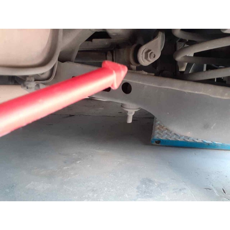 Recambio de bieleta estabilizadora trasera derecha para toyota auris hybrid active referencia OEM IAM   