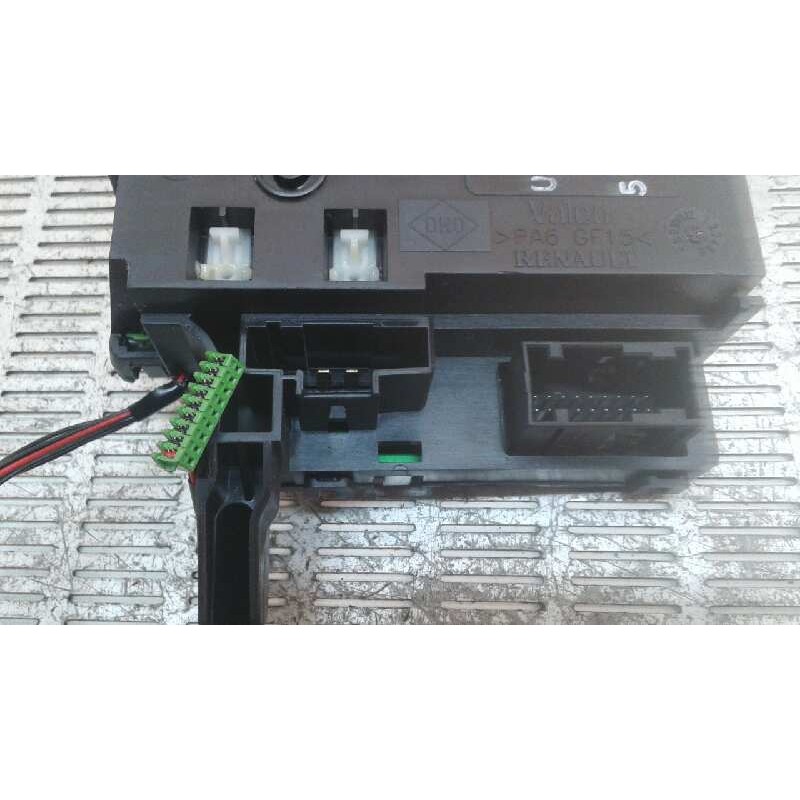Recambio de mando limpia para renault scenic ii luxe dynamique referencia OEM IAM - Gris 2