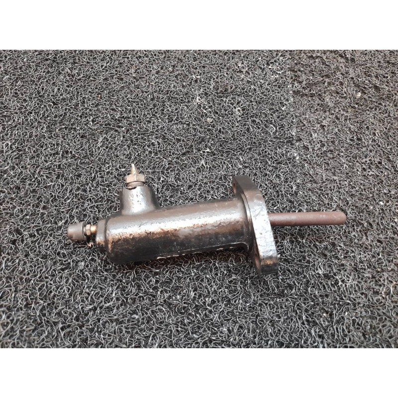 Recambio de bombin embrague para porsche 944 básico coupe referencia OEM IAM 6323 - Rojo 2
