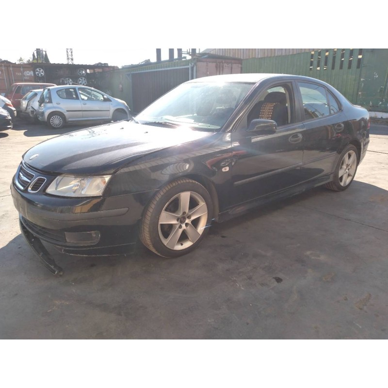 saab 9-3 berlina del año 2005