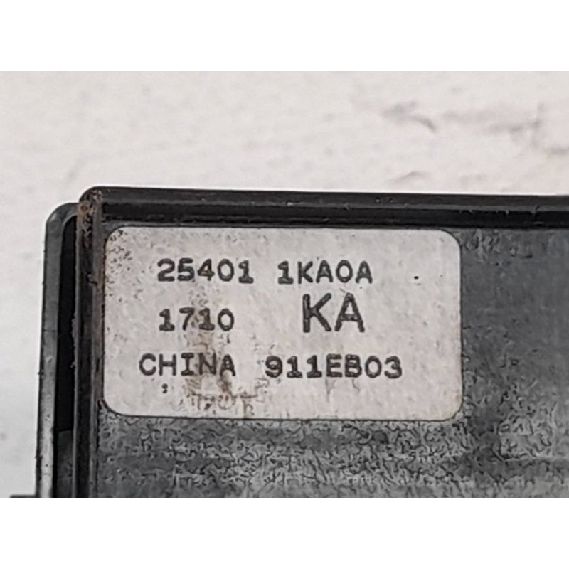 Recambio de mando elevalunas delantero izquierdo para nissan juke (f15) tekna sport referencia OEM IAM 254011KA0A - Negro 2