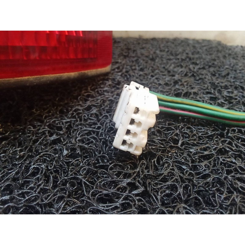 Recambio de piloto trasero derecho para mazda mpv (lw) 2.0 td comfort referencia OEM IAM - Verde 3