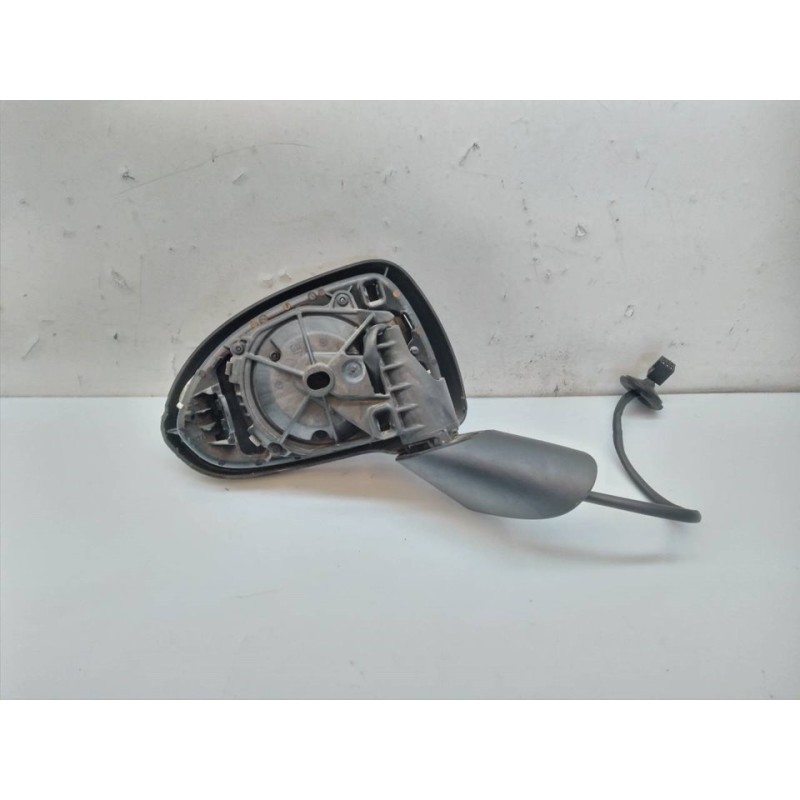 Recambio de retrovisor derecho para opel corsa e business referencia OEM IAM 5