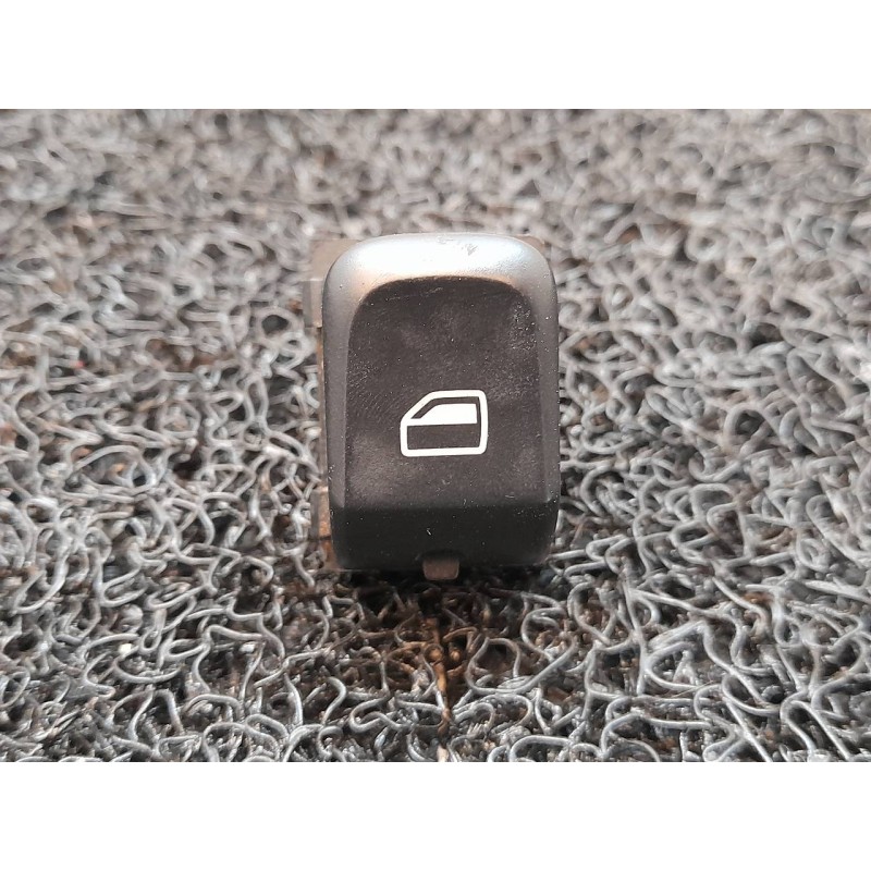 Recambio de mando elevalunas trasero derecho para audi a4 ber. (b8) básico quattro referencia OEM IAM 8K0959855A  