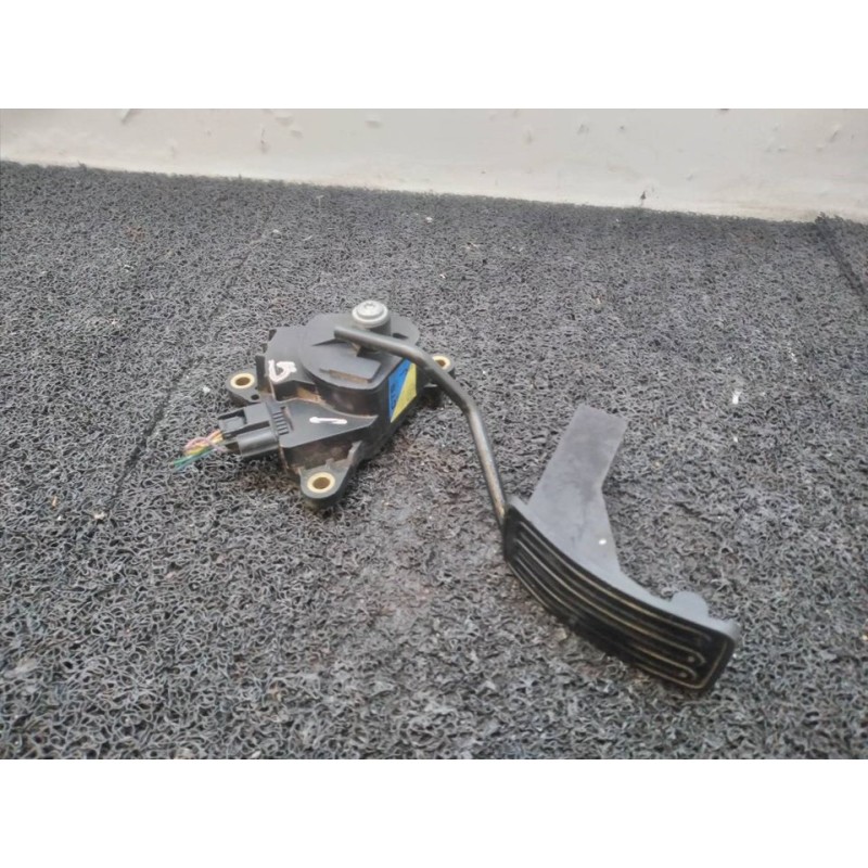 Recambio de potenciometro pedal para nissan x-trail (t31) se referencia OEM IAM 2687A01586 CTS 