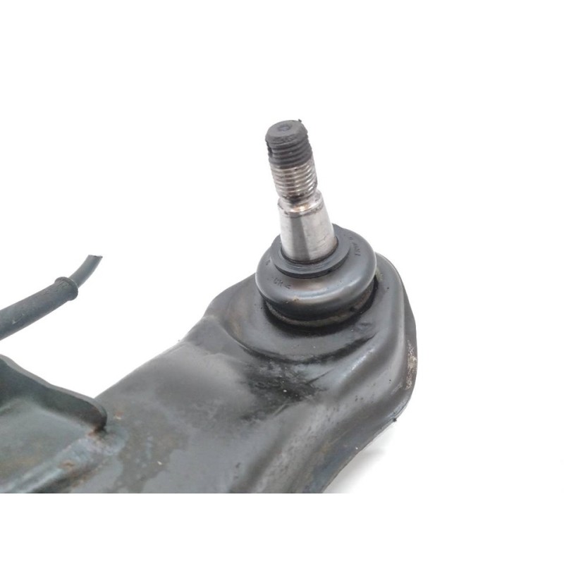 Recambio de brazo suspension inferior delantero izquierdo para nissan primera berlina (p12) acenta referencia OEM IAM 3