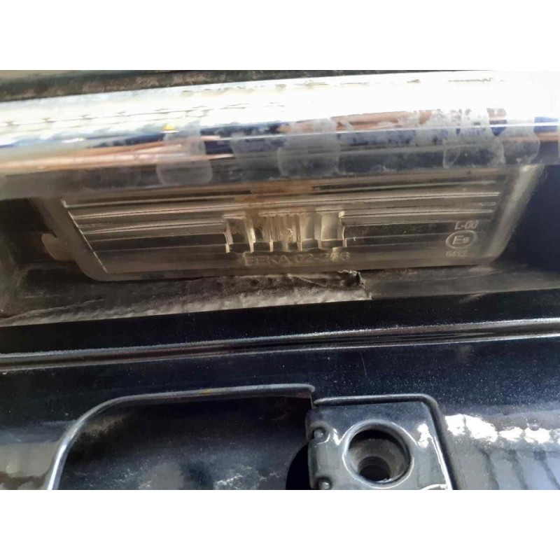 Recambio de piloto matricula para toyota auris hybrid active referencia OEM IAM   