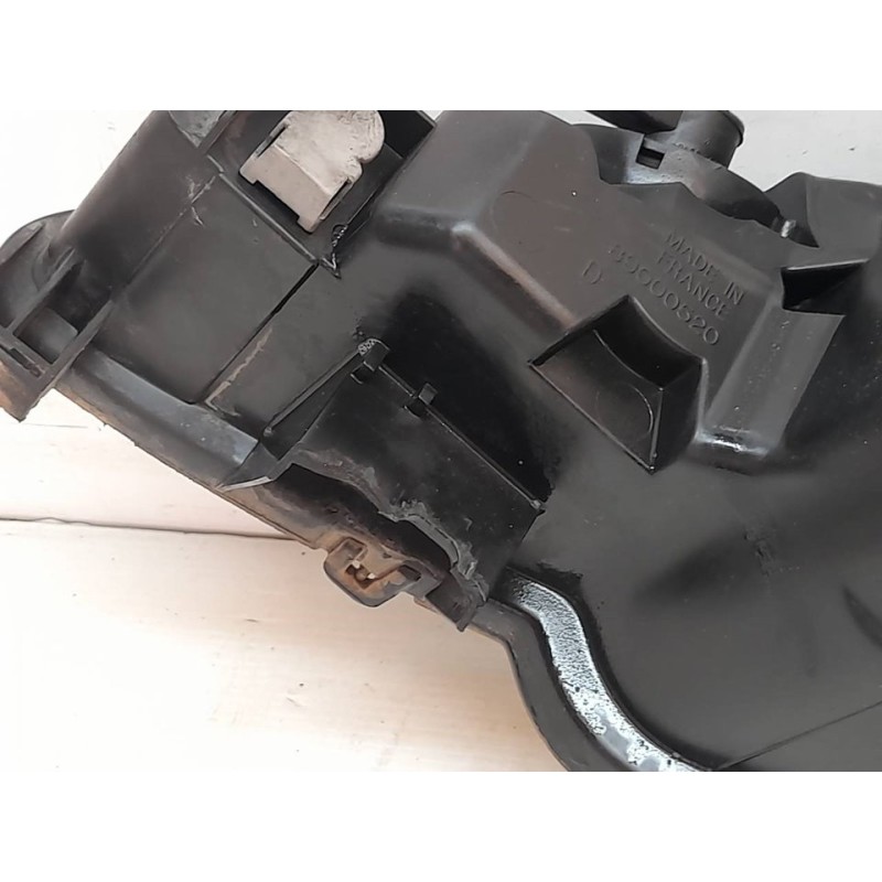 Recambio de faro derecho para peugeot 206 berlina x-line refri referencia OEM IAM 3