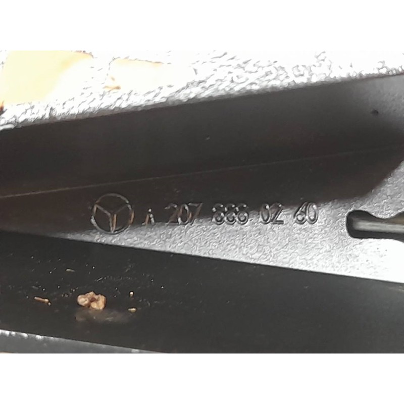 Recambio de rejilla delantera para mercedes-benz clase b (w245) 180 cdi (245.207) referencia OEM IAM A2078880260 - Negro 2