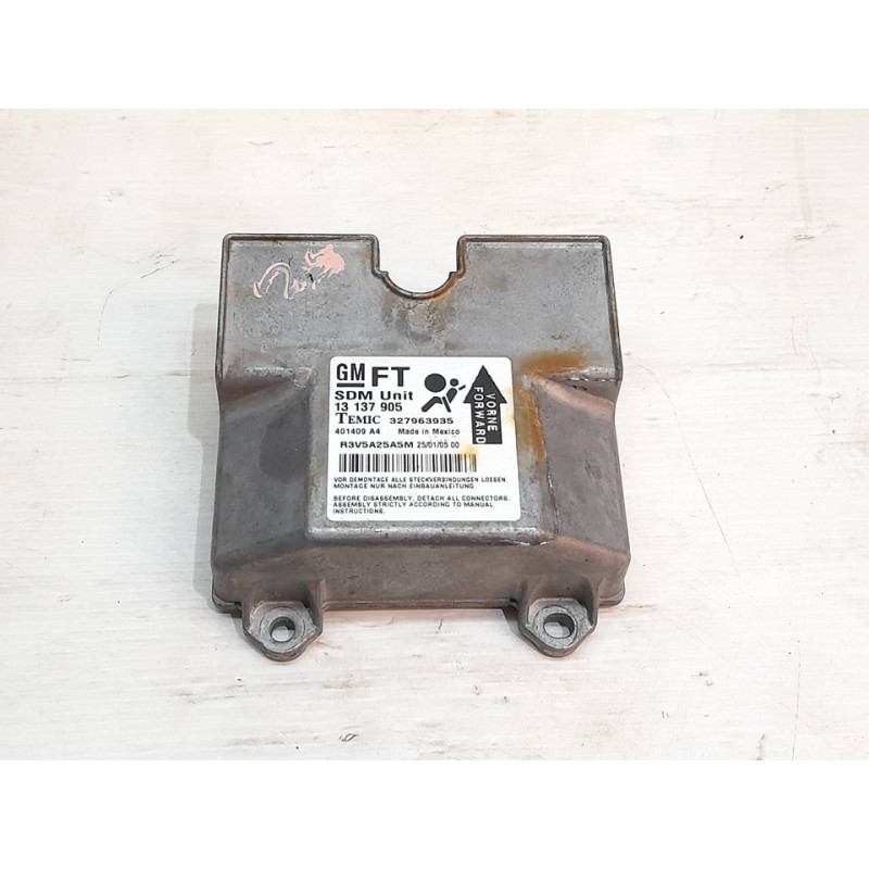 Recambio de centralita airbag para opel astra gtc cosmo referencia OEM IAM 13137905 327963935 