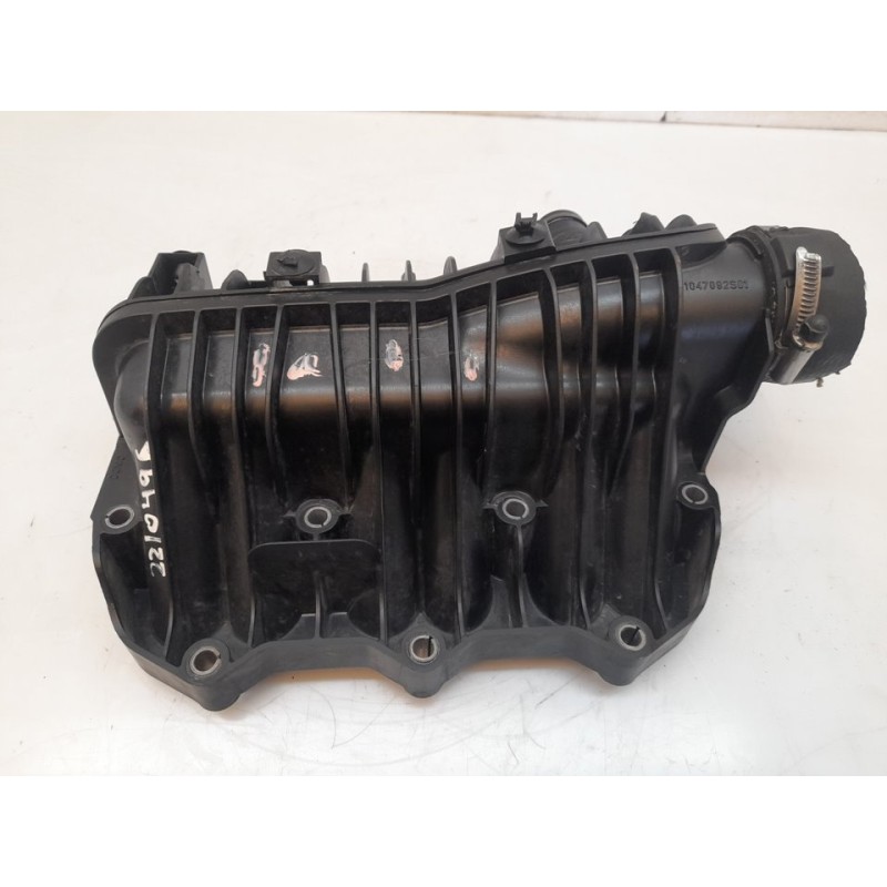Recambio de colector admision para ford fiesta (ccn) trend referencia OEM IAM CM5G9424EE 2