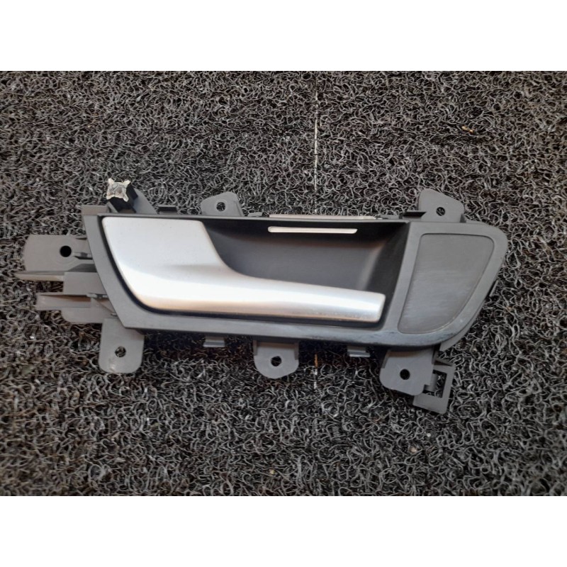 Recambio de maneta interior trasera izquierda para audi a4 ber. (b8) básico quattro referencia OEM IAM 8K0839019  