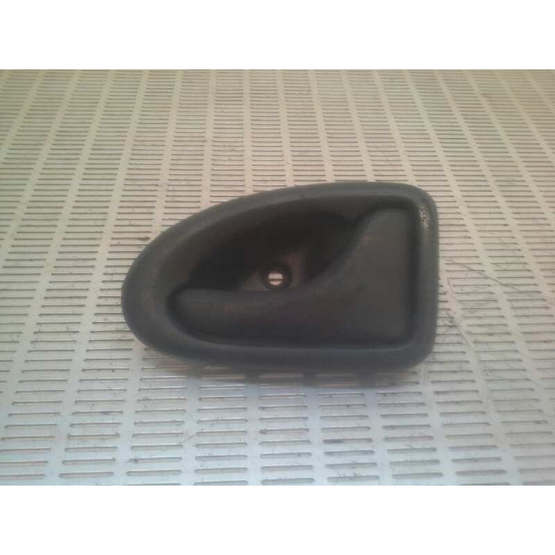 Recambio de maneta interior trasera derecha para renault clio ii fase i (b/cbo) 1.9 diesel referencia OEM IAM - Verde