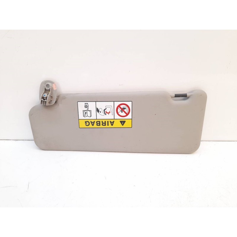 Recambio de parasol derecho para dacia sandero stepway referencia OEM IAM   