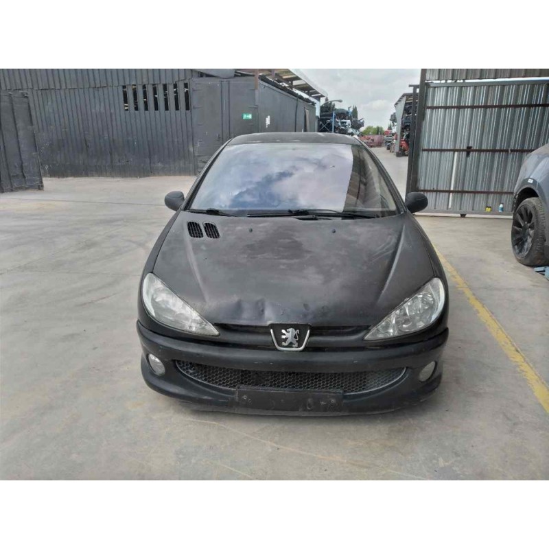peugeot 206 berlina del año 2003