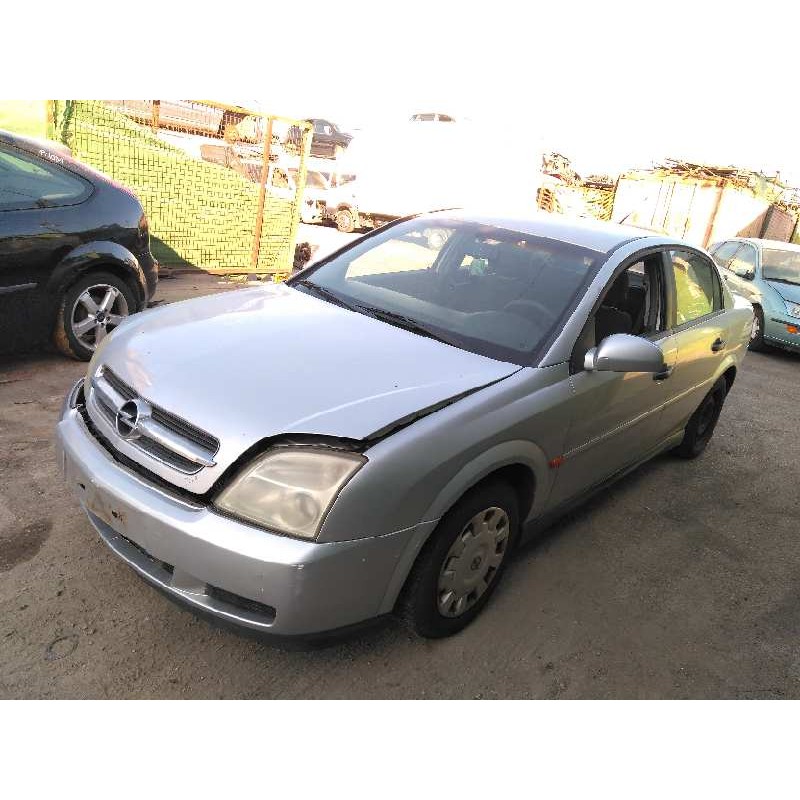 opel vectra c berlina del año 2003