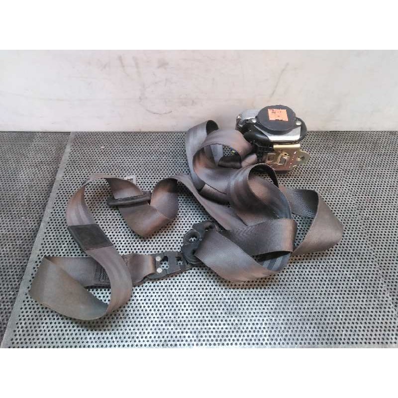 Recambio de cinturon seguridad delantero izquierdo para audi a4 berlina (8e) 2.0 20v cat (alt) referencia OEM IAM   