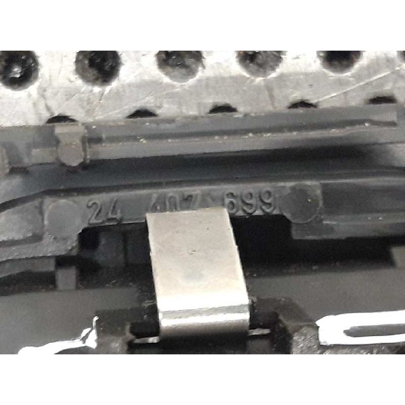 Recambio de mando elevalunas delantero derecho para opel corsa c silverline referencia OEM IAM 0801024 24407699 - Negro 2