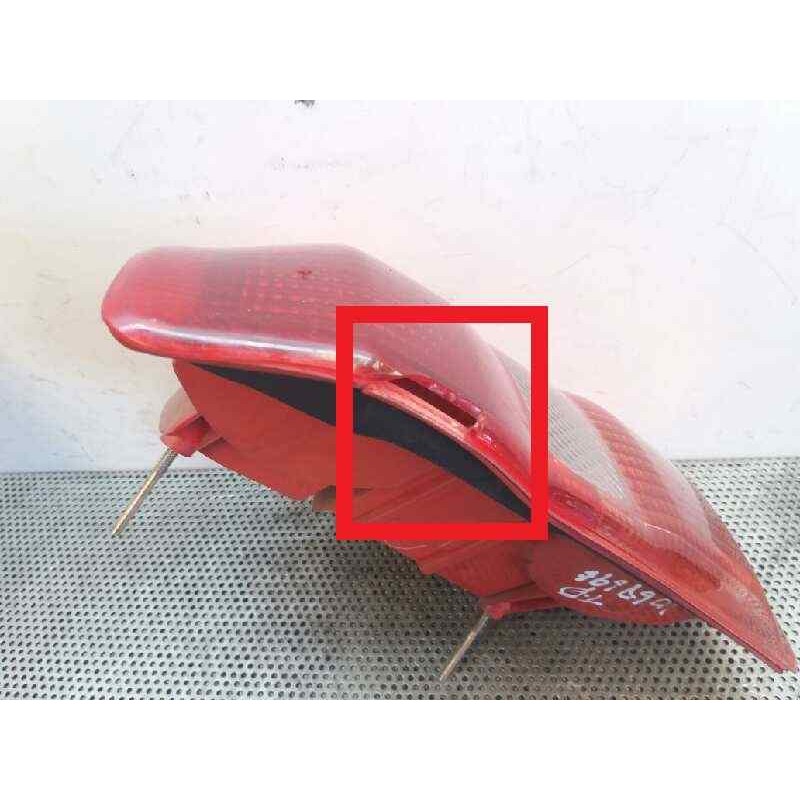 Recambio de piloto trasero derecho para toyota rav 4 (a2) 1.8 16v cat referencia OEM IAM - Azul 4