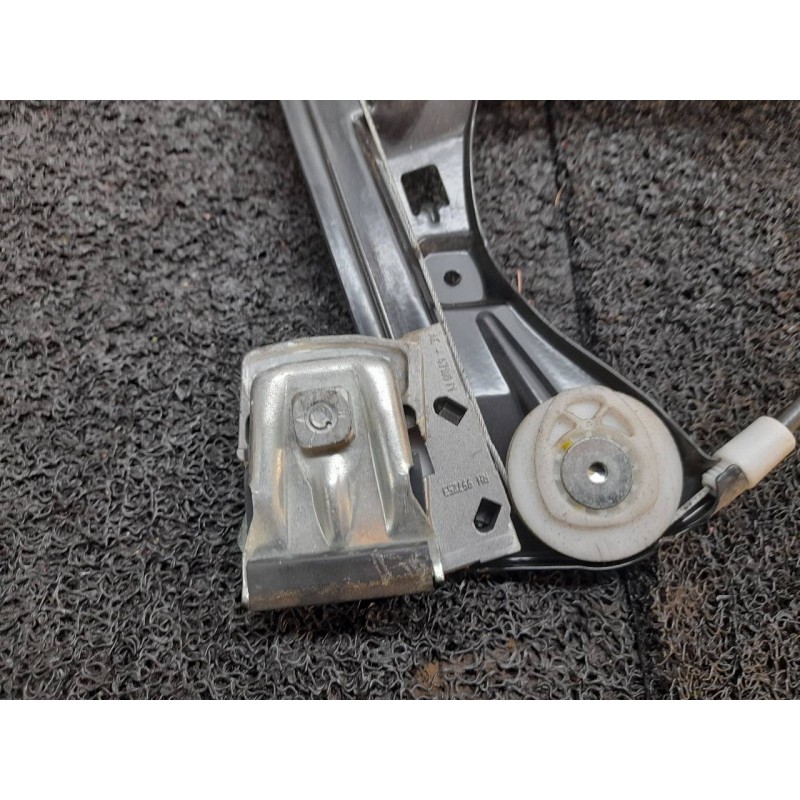 Recambio de elevalunas delantero derecho para mercedes-benz clase c (w203) sportcoupe c 180 compressor (203.746) referencia OEM 4