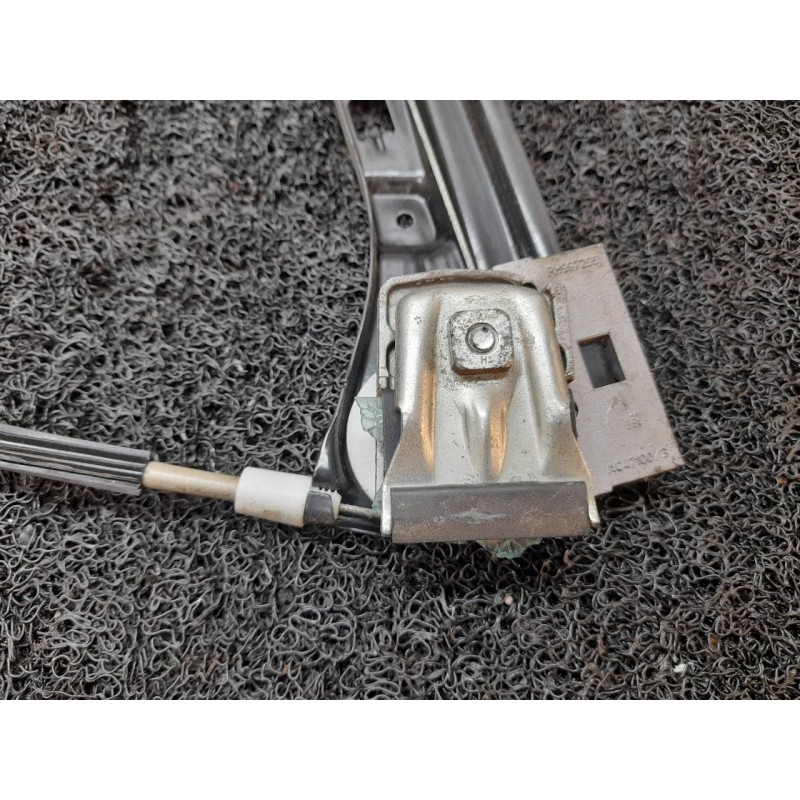 Recambio de elevalunas delantero derecho para mercedes-benz clase c (w203) sportcoupe c 180 compressor (203.746) referencia OEM 5