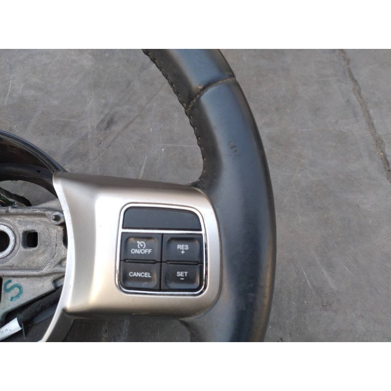 Recambio de volante para chrysler jeep compass limited plus 4x2 referencia OEM IAM - Rojo 4