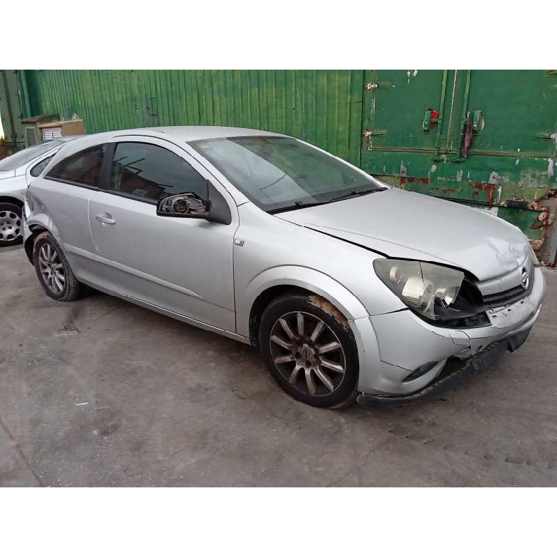 opel astra gtc del año 2006