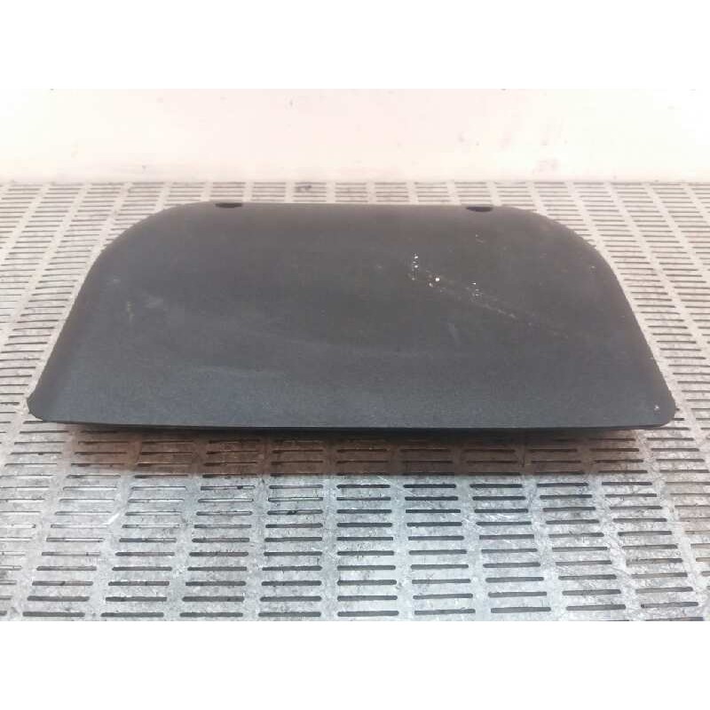 Recambio de luz central de freno para ford fiesta berlina 1.8 diesel cat referencia OEM IAM 3