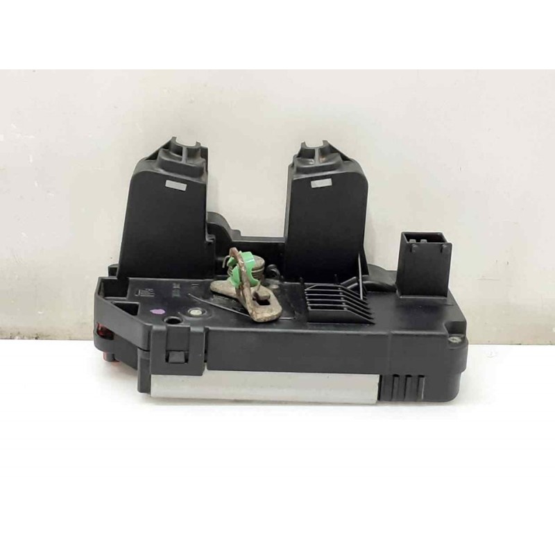Recambio de cerradura puerta trasera izquierda para opel zafira a elegance referencia OEM IAM 24414134 DS 