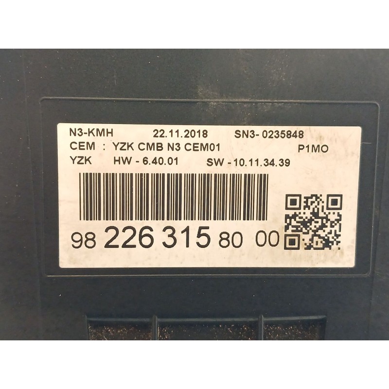 Recambio de cuadro instrumentos para opel crossland x design line referencia OEM IAM 9822631580 2