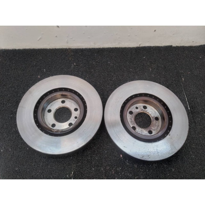 Recambio de disco freno delantero para alfa romeo 147 (190) 1.6 ts 105 distinctive referencia OEM IAM - Rojo 2