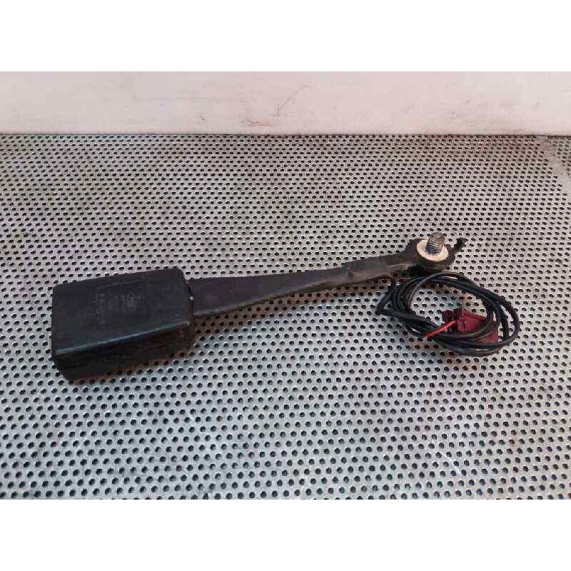 Recambio de enganche cinturon delantero derecho para ford fiesta (cb1) 1.4 16v cat referencia OEM IAM   
