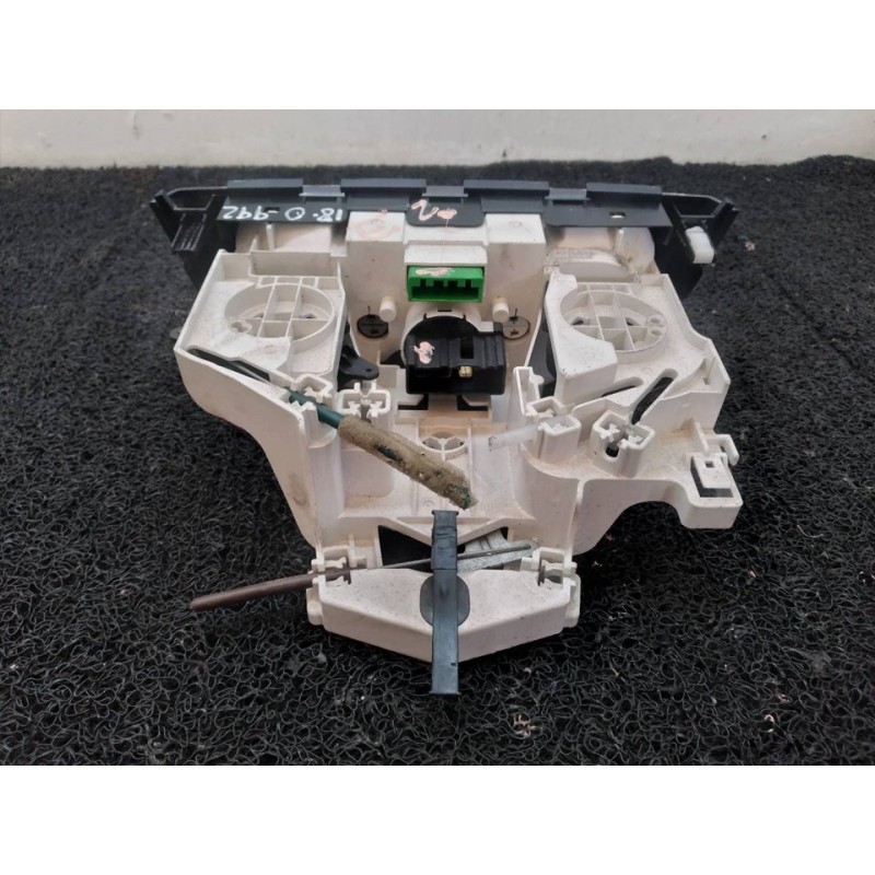Recambio de mando calefaccion / aire acondicionado para mitsubishi space star (a00) motion referencia OEM IAM 7820A869 - Blanco 3