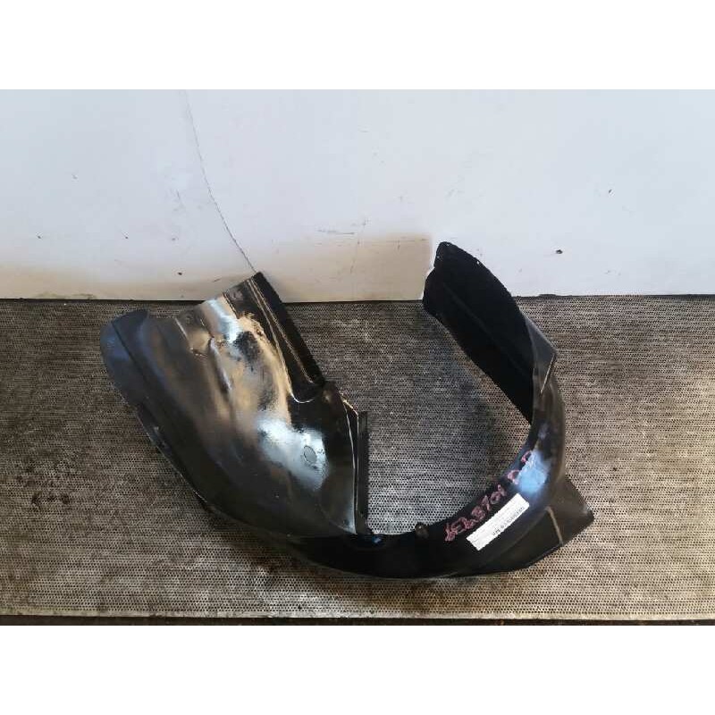 Recambio de paso rueda plastico delantero derecho para volkswagen passat variant (3b6) comfortline referencia OEM IAM 2