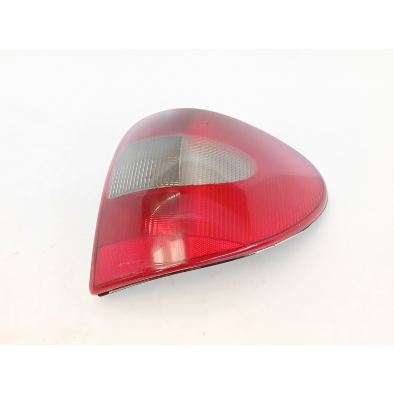 Recambio de piloto trasero derecho para chrysler voyager iv (rg, rs) 2.8 crd referencia OEM IAM 04857306AB  