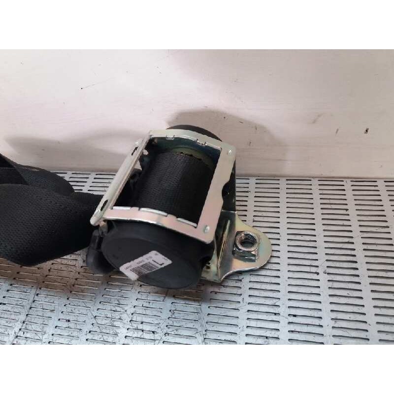 Recambio de cinturon seguridad delantero izquierdo para opel combo (corsa c) 1.3 16v cdti cat (z 13 dt / ln9) referencia OEM IAM - Blanco 2