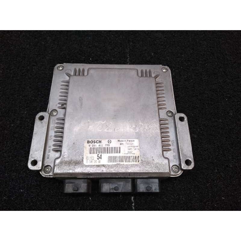 Recambio de centralita motor uce para peugeot 807 st pack referencia OEM IAM 0281011779 9654695380 BOSCH