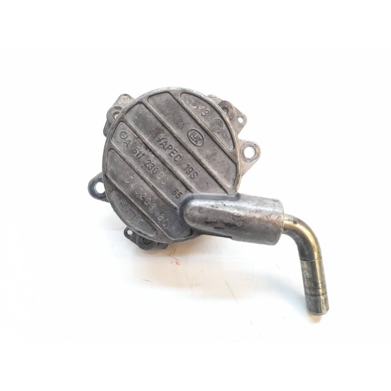 Recambio de depresor freno / bomba vacio para mercedes-benz clase c (w203) berlina 270 cdi (203.016) referencia OEM IAM A6112300