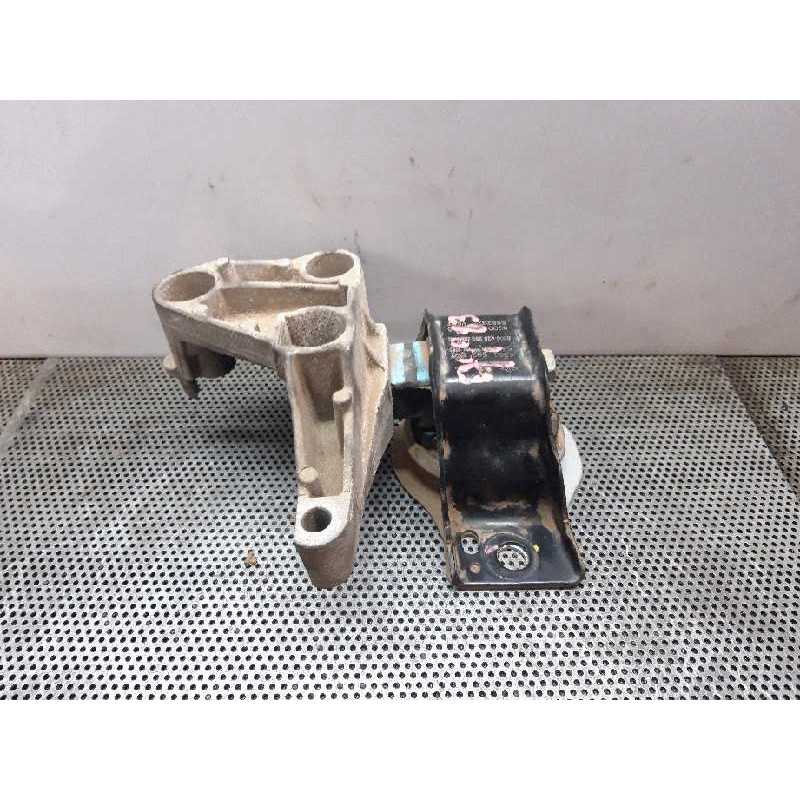 Recambio de soporte motor derecho para dacia logan 1.5 dci diesel cat referencia OEM IAM 8200592642 8200438263 