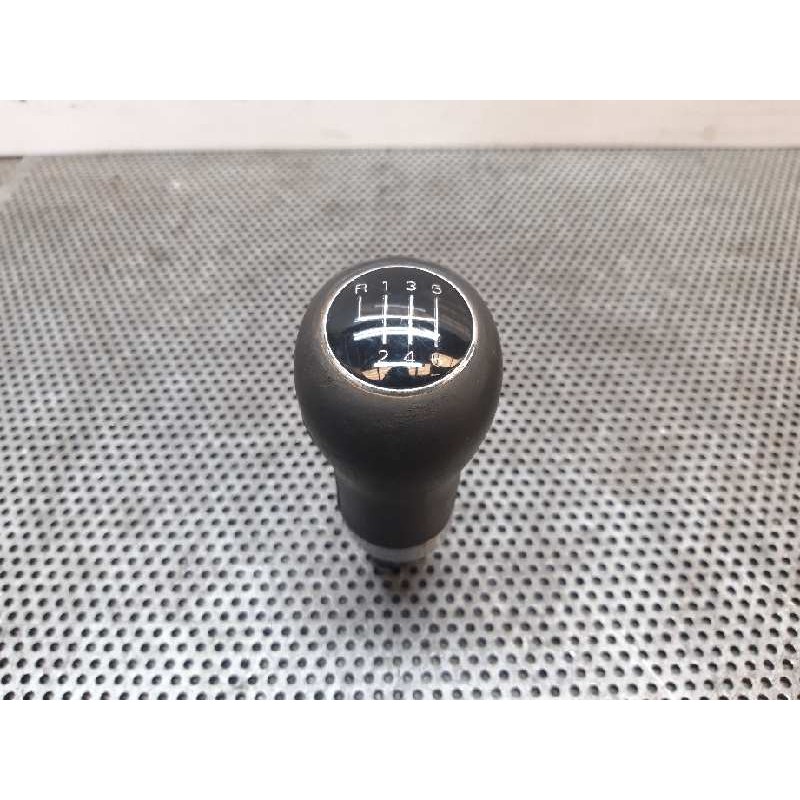Recambio de pomo palanca cambio para audi a4 ber. (b8) básico quattro referencia OEM IAM   